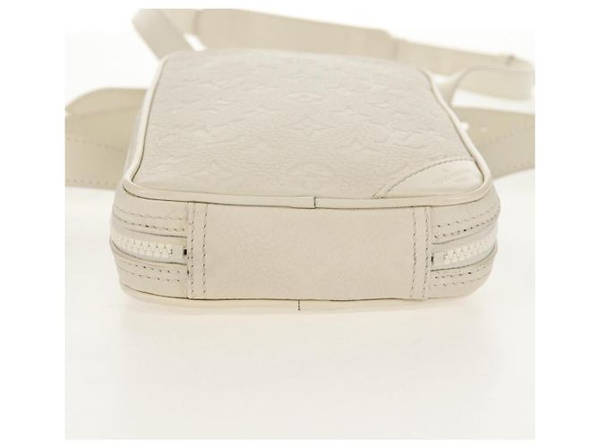 LOUIS VUITTON Borsa Laterale Utilitaria Monogram Taurillon Clemence M53256 Auth 151309M Bianco - vista 6