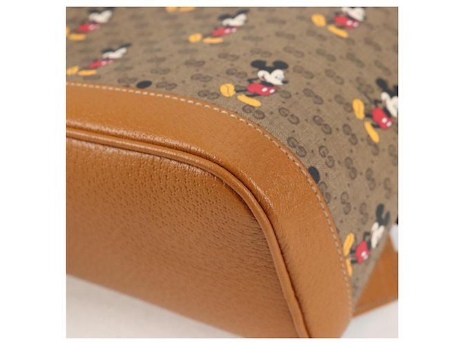 Mochila Gucci Micro GG Supreme Colaboración Disney PVC 552884 Auth 134962SM Beige Dorado - vista 15