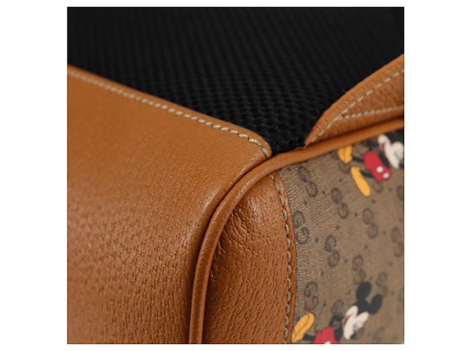 Mochila Gucci Micro GG Supreme Colaboración Disney PVC 552884 Auth 134962SM Beige Dorado - vista 17
