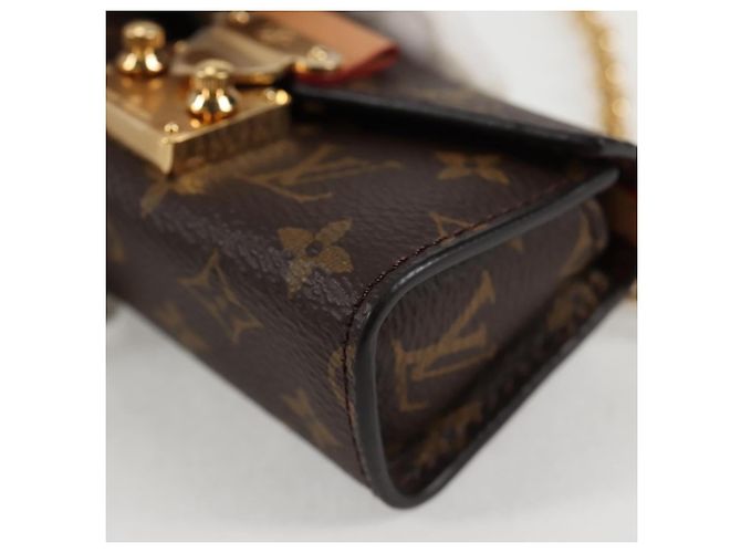 LOUIS VUITTON Pouch Bitsy Monogram M00991 LV Auth 136651SAM Monogramme - vue 15