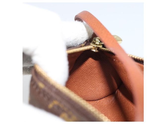 LOUIS VUITTON Pochette Papillon Monogramma LV Auth 159488A - vista 17