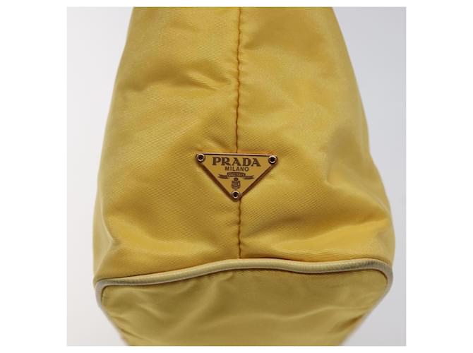 PRADA Borsa a Spalla con Catena Nylon Giallo Oro Auth 117900A D'oro - vista 18