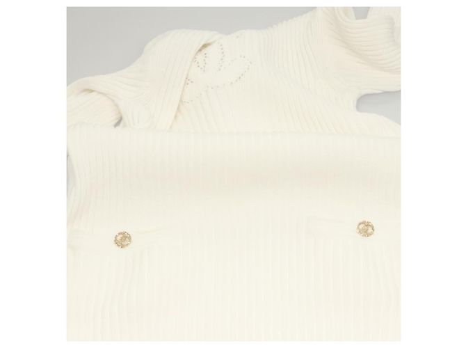 CHANEL Macacão de Malha Branco CC Auth BA1351M - vista 7