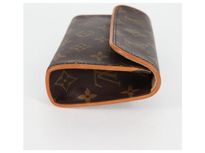 LOUIS VUITTON Pochette Florentine Monogram Borsa a vita M51855 LV Auth 119590V Monogramma - vista 4