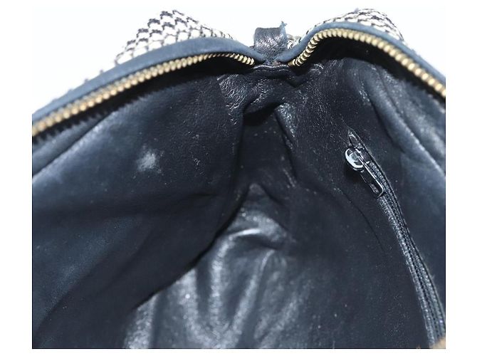CHANEL Borsa a Spalla Matelassé con Catena Tela Bianca Nera CC Auth 120186V Nero Bianco - vista 20