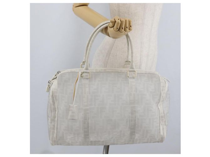 FENDI Zucca Canvas Boston Tasche Weiß Silber Auth SW2152V - Ansicht 21