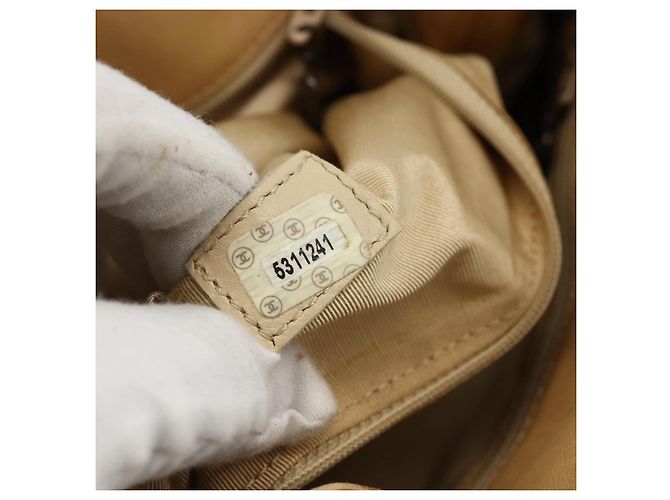 CHANEL Borsa Tote Matelassé in Pelle di Pecora Beige CC Auth bs34128 - vista 12