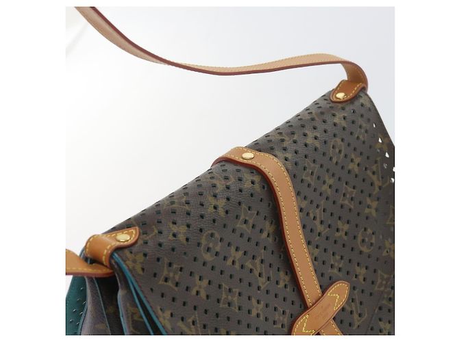 LOUIS VUITTON Borsa a Spalla Monogram Perfo Saumur 30 M93998 LV Auth 59612SAV Monogramma - vista 6