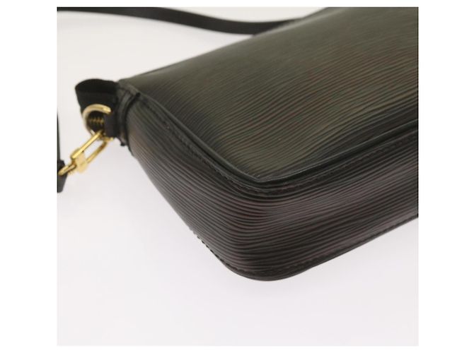 LOUIS VUITTON Pochette per Trucco Epi SPO Nera LV Auth am5671SAV Nero - vista 17