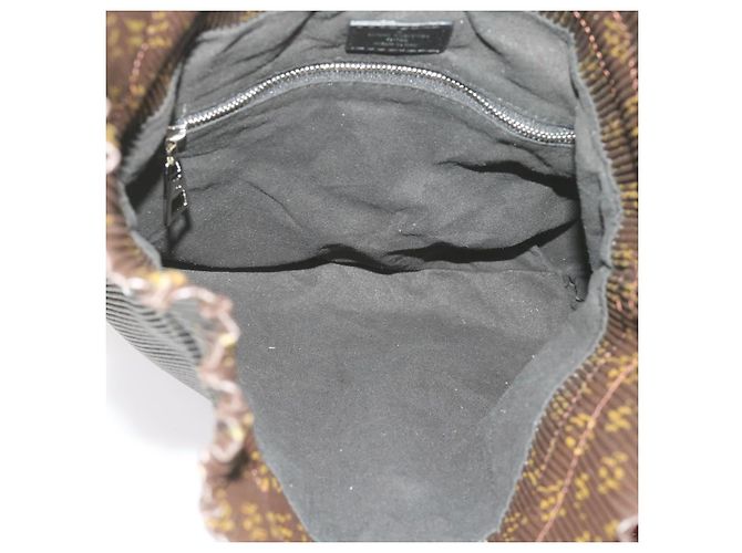 LOUIS VUITTON Borsa a Spalla Monogram Explorer MM M42545 LV Auth 66240SAV Monogramma - vista 10