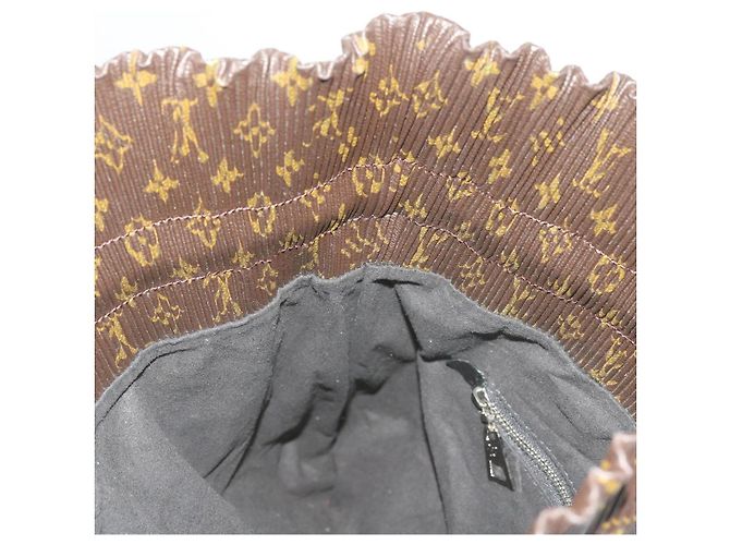 LOUIS VUITTON Borsa a Spalla Monogram Explorer MM M42545 LV Auth 66240SAV Monogramma - vista 23