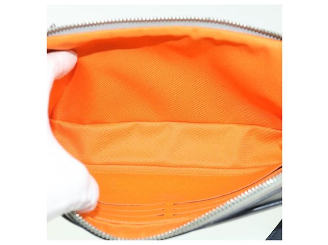 LOUIS VUITTON Borsa Clutch Satellite Alpha Monogramma Argento M44171 LV Auth 32344V - vista 10