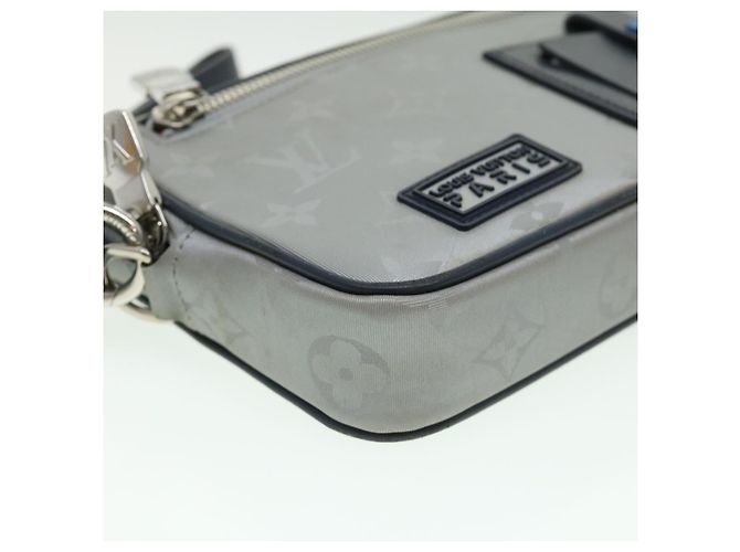 LOUIS VUITTON Borsa Clutch Satellite Alpha Monogramma Argento M44171 LV Auth 32344V - vista 15