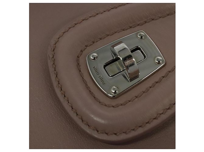 Bolso de mano Miu Miu de cuero 2 en 1 rosa plata Auth sw284V - vista 19