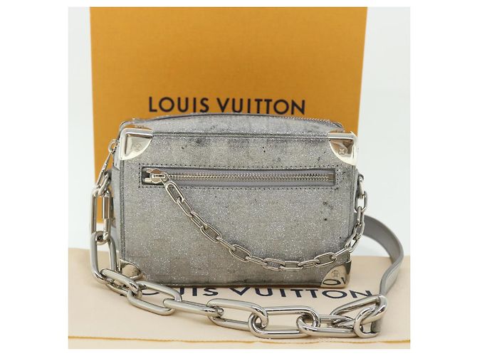 LOUIS VUITTON Mini Sac Trunk Doux Glitter Damier Argent M59726 LV Auth 51371V Argenté - vue 12