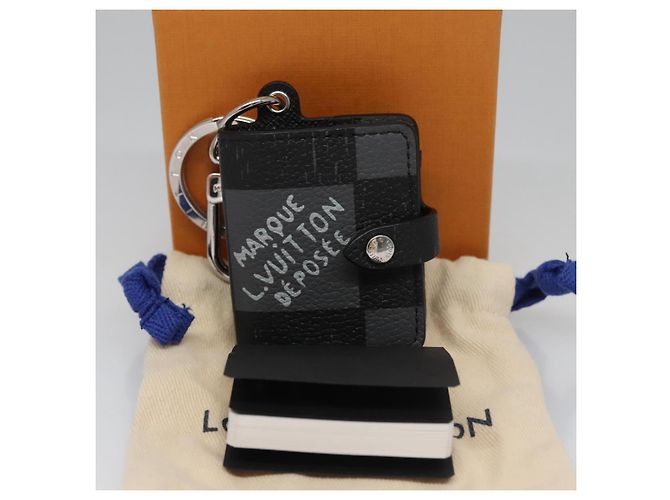 LOUIS VUITTON Llave Carnet Damier Archives M00480 Auth 109800M Negro Damier ebene - vista 12