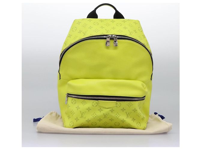 LOUIS VUITTON Zaino Taigalama Discovery Giallo M30228 LV Auth IN055V - vista 12