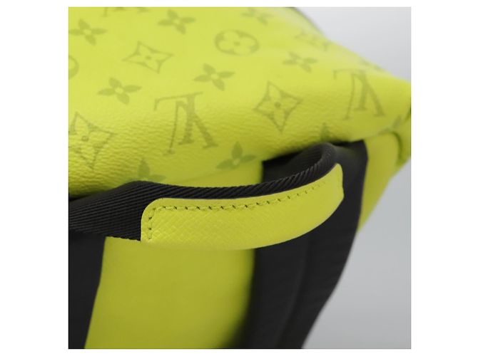 LOUIS VUITTON Zaino Taigalama Discovery Giallo M30228 LV Auth IN055V - vista 14