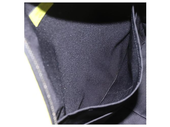 LOUIS VUITTON Zaino Taigalama Discovery Giallo M30228 LV Auth IN055V - vista 29