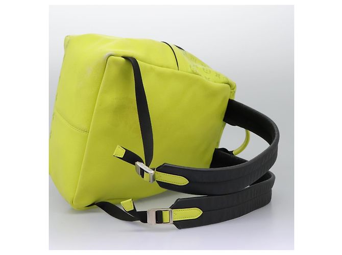 LOUIS VUITTON Zaino Taigalama Discovery Giallo M30228 LV Auth IN055V - vista 8