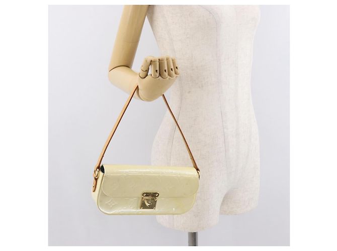 LOUIS VUITTON Borsa da Strada Malibu Monogram Vernis Perle M91507 LV Auth 142836 - vista 24