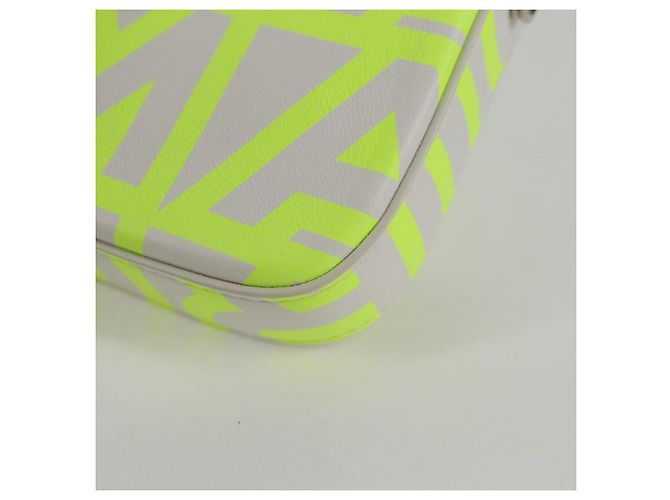 FENDI Custodia per Telefono a Secchiello Collaborazione Mark Jacobs Borsa in Pelle 2in1 Auth BA2455SAM Bianco - vista 19