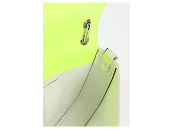 FENDI Custodia per Telefono a Secchiello Collaborazione Mark Jacobs Borsa in Pelle 2in1 Auth BA2455SAM Bianco - vista 23