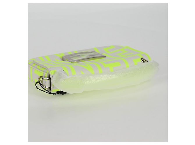 FENDI Custodia per Telefono a Secchiello Collaborazione Mark Jacobs Borsa in Pelle 2in1 Auth BA2455SAM Bianco - vista 6