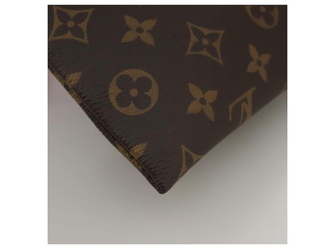 LOUIS VUITTON Pochette A4 Ray Solare Monogram M44484 LV Auth 106264SAM Monogramma - vista 10