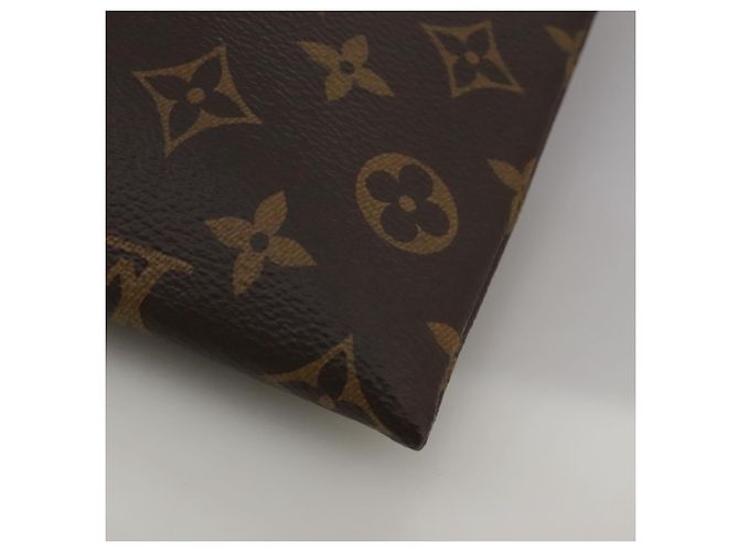 LOUIS VUITTON Pochette A4 Ray Solare Monogram M44484 LV Auth 106264SAM Monogramma - vista 11