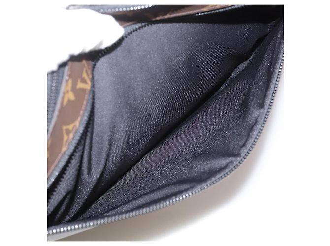 LOUIS VUITTON Pochette A4 Ray Solare Monogram M44484 LV Auth 106264SAM Monogramma - vista 15
