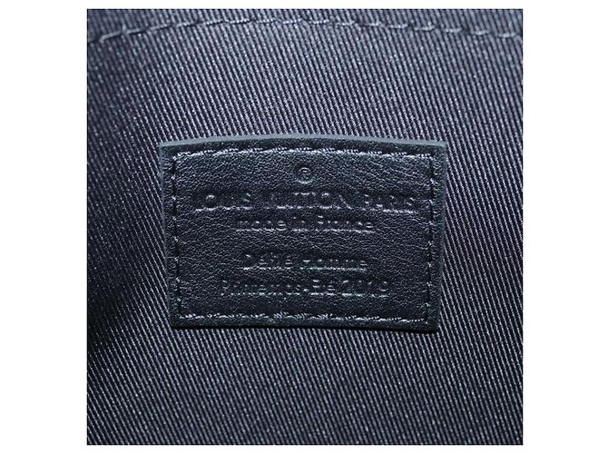 LOUIS VUITTON Pochette A4 Ray Solare Monogram M44484 LV Auth 106264SAM Monogramma - vista 17