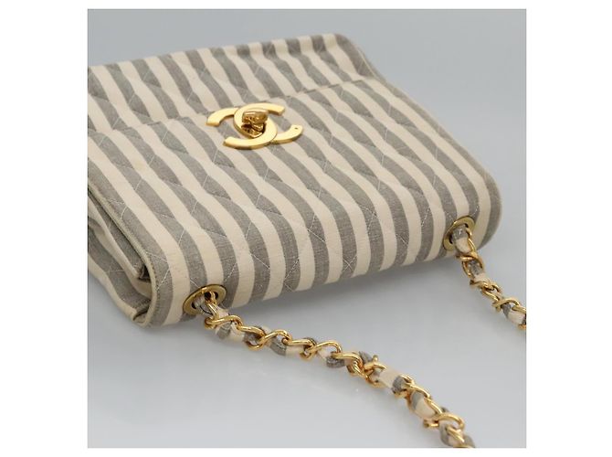 CHANEL Borsa a Spalla Matelassé Striata in Tela Bianca Grigia CC Auth 110304SAV Marrone Bianco - vista 14