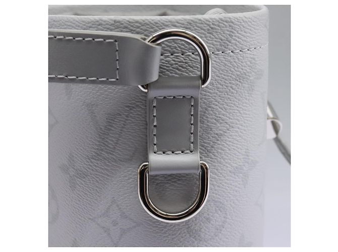 LOUIS VUITTON Monogram Borsa a Spalla Nanobag Bianco Gesso Grigio M44631 Auth 105949SAM Marrone Monogramma - vista 20