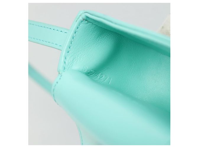 Céline Borsa a spalla mini Claude Triomphe in pelle azzurro chiaro Auth 114195SAV Blu chiaro - vista 21