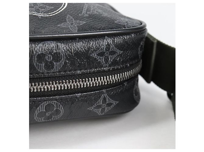 LOUIS VUITTON Bolsa de Ombro Monogram Eclipse DanubePM M43677 LV Auth 133254SAM Monograma - vista 7