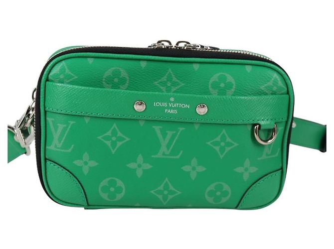 LOUIS VUITTON Taiga Lama Alpha Portafoglio Indossabile NV Borsa M30997 LV Auth 135292SAM Verde - vista 13