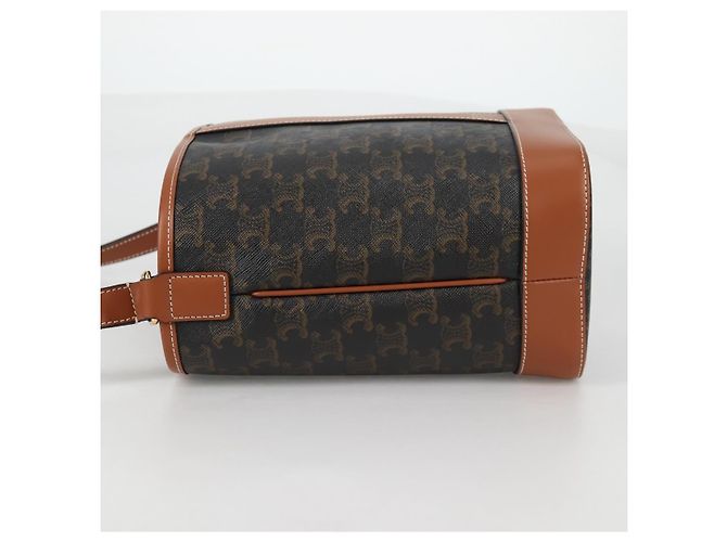 Céline Borsa a spalla a secchiello Triomphe Small in PVC pelle nera e oro Auth 135273SM Nero D'oro - vista 3
