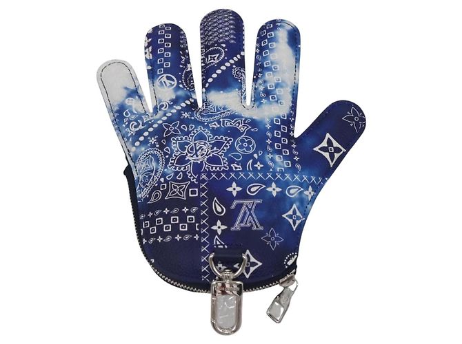 LOUIS VUITTON Bandana Monogram Pouch HIGH 5 Bianco Blu M81410 LV Auth 142343SAM - vista 2