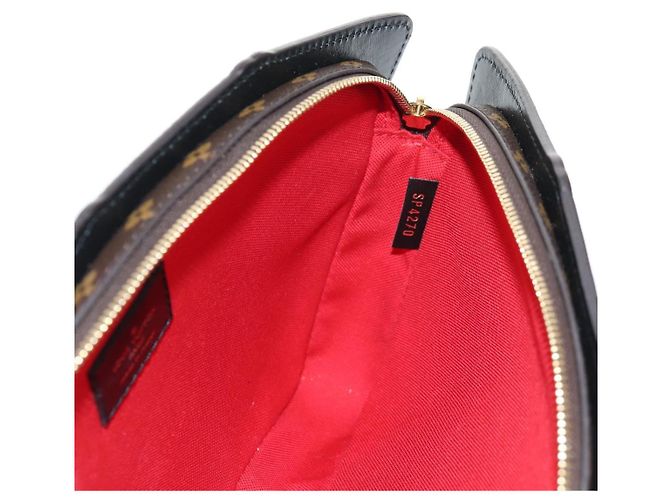 LOUIS VUITTON Monogram Game On Portefeuille Zoe Sac Blanc M80226 LV Auth 143515SM - vue 21