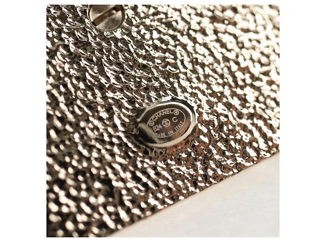 Llave CHANEL de metal dorado CC Auth 139035SAM - vista 10