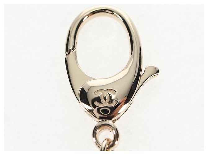 Llave CHANEL de metal dorado CC Auth 139035SAM - vista 9