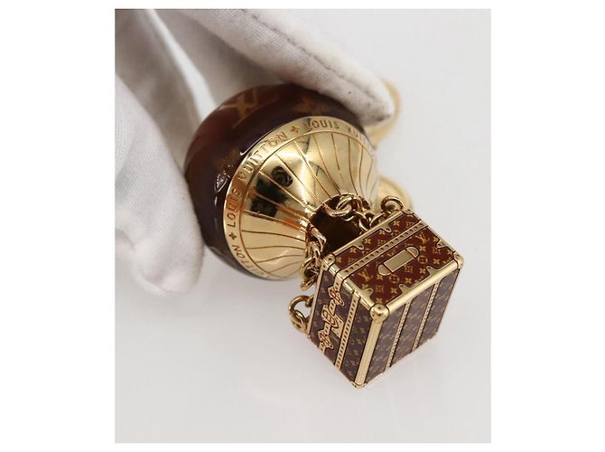 LOUIS VUITTON BijouxSac Montgolfier Charm metallo Oro M66370 LV Auth 145064SAM D'oro - vista 7