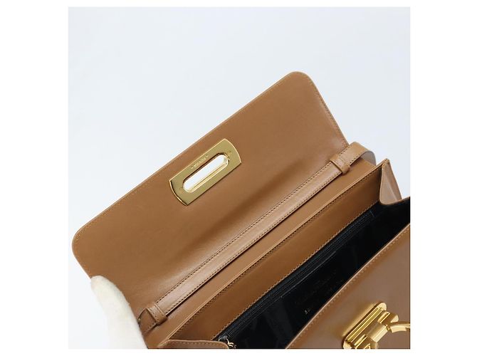 Borsa a Spalla Gancini in Pelle Marrone Oro Salvatore Ferragamo Auth gh1940 D'oro - vista 18