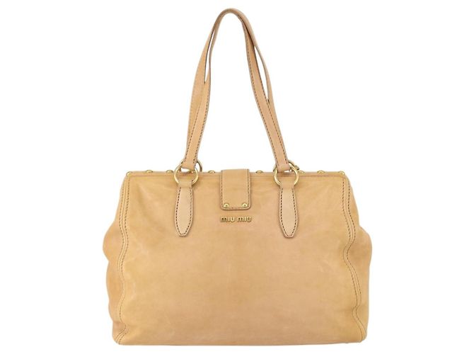 Borsa Tote Miu Miu in pelle beige dorato Auth yk19778A - vista 2