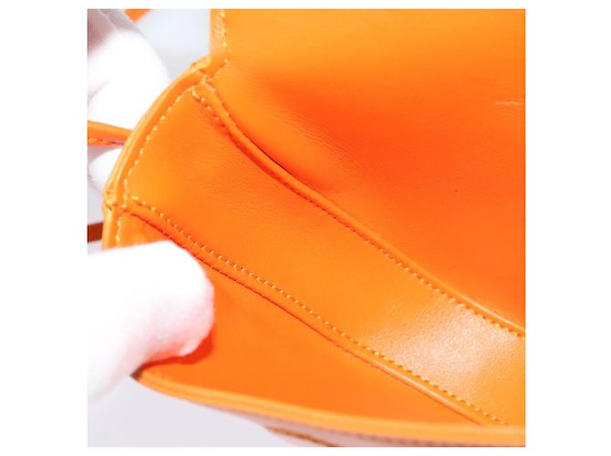 Céline Bolsa de Ombro Triangular de Couro Laranja Auth MY058M - vista 21