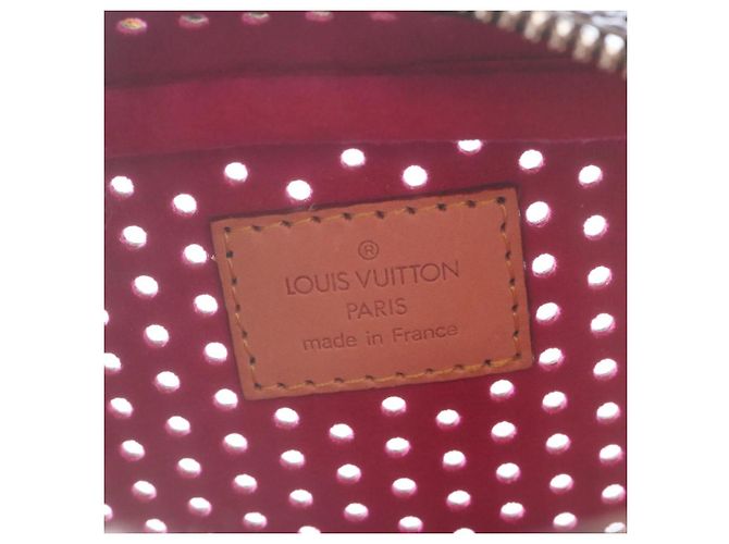 LOUIS VUITTON Borsa a Spalla Mini Trocadero Monogram Perfo M95175 LV Auth 28917SAV Fuschia - vista 10