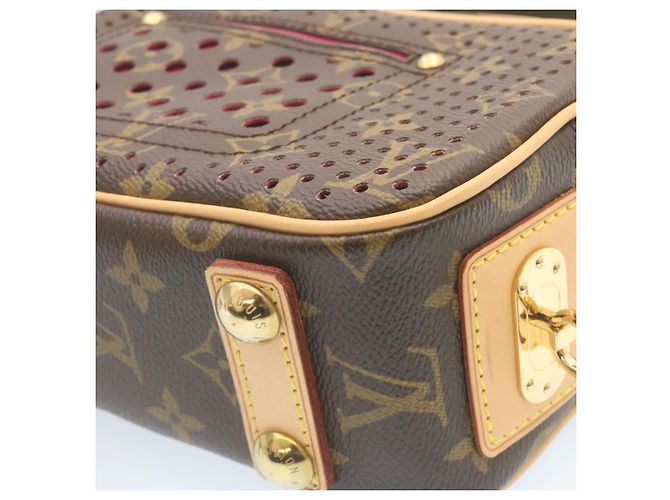LOUIS VUITTON Borsa a Spalla Mini Trocadero Monogram Perfo M95175 LV Auth 28917SAV Fuschia - vista 14