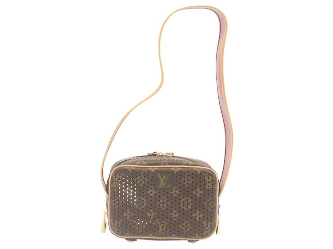 LOUIS VUITTON Borsa a Spalla Mini Trocadero Monogram Perfo M95175 LV Auth 28917SAV Fuschia - vista 2