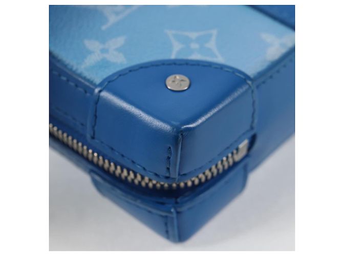 LOUIS VUITTON Monogram Clouds Soft Trunk Wallet Borsa Blu M45432 LV Auth 128464SAM - vista 16